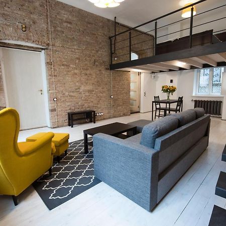 Stylish Studio Apartment In The Heart Of Ryga Zewnętrze zdjęcie